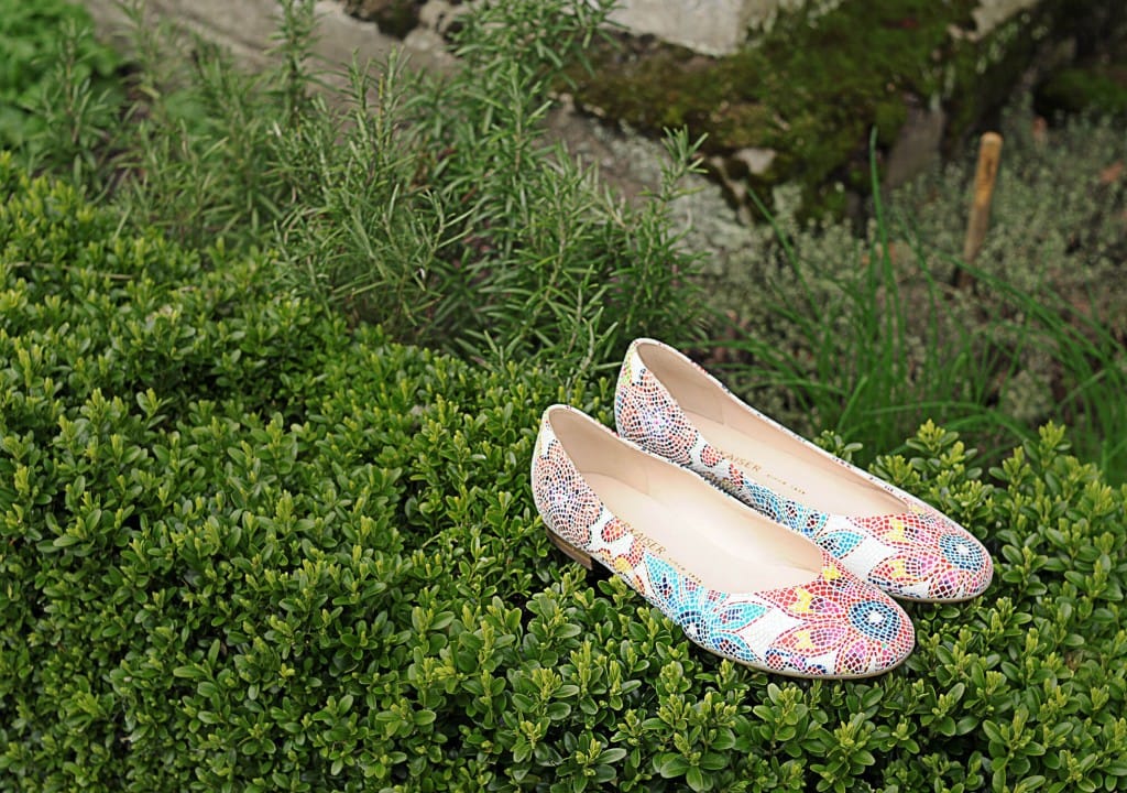 Peter-Kaiser-floral-pumps