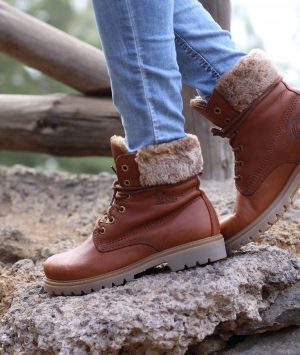 Warmlined_Fur_Walking_Boots