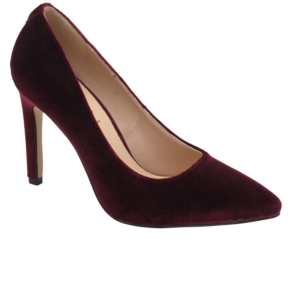 Ravel Women's Burgundy Velvet Edson Court Shoes Colour: : Size 3