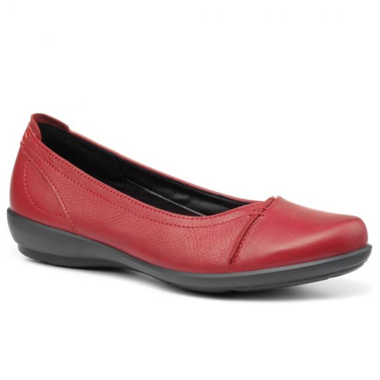 Robyn II Womens Wide Fit Pumps