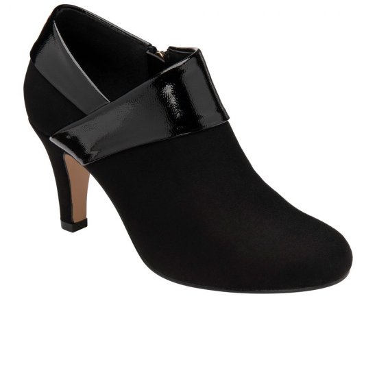 Maya Womens High Cut Court Shoes