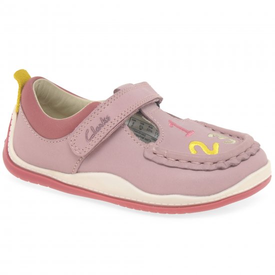 Noodleshine T Girls First Shoes