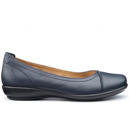 Robyn II Womens Wide Fit Pumps