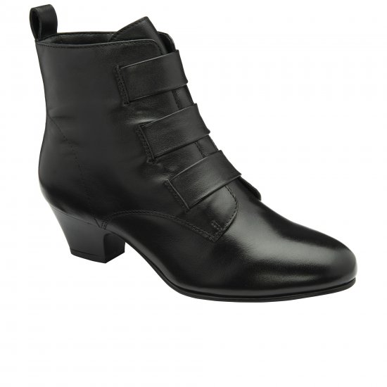 Lorissa Womens Ankle Boots