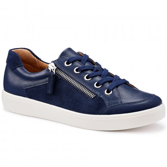 Chase II Womens Casual Trainers