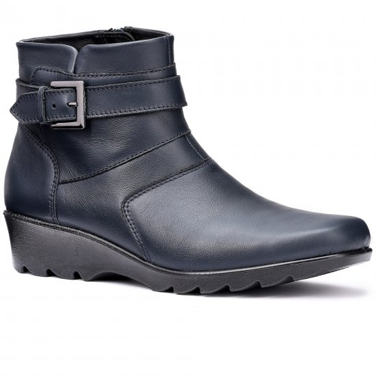 Foxton Womens Low Wedge Boots