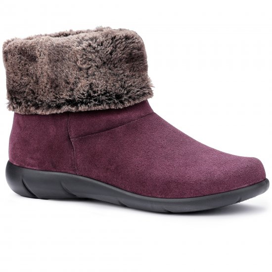 Romance II Womens Ankle Boots