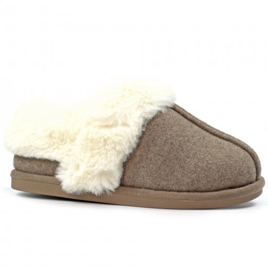 Ember III Womens Boxed Slippers