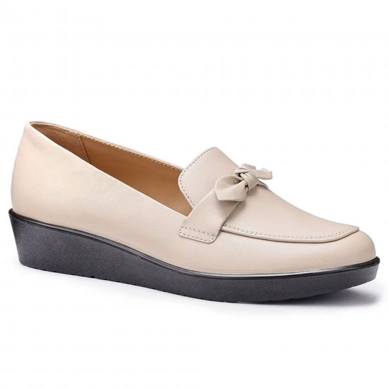 Amber Womens Low Wedge Loafers
