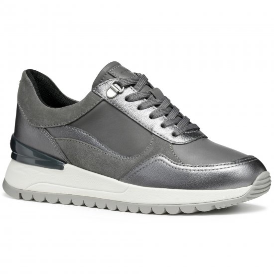 D Desya A Womens Trainers