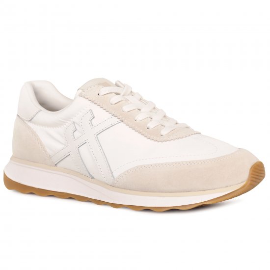 Retro-Q Womens Trainers