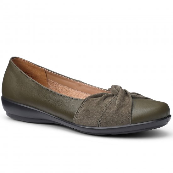 Lark Womens Wide Fit Shoes