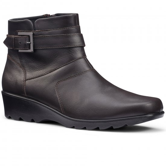 Foxton Womens Low Wedge Boots