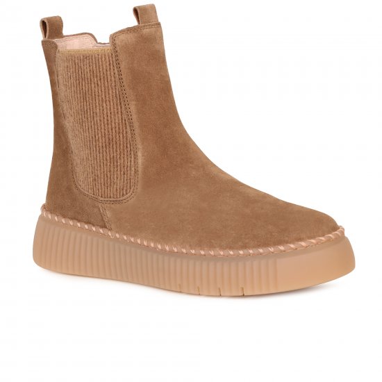 Relaxed Womens Chelsea Boots