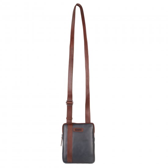 Armando Womens Messenger Bag