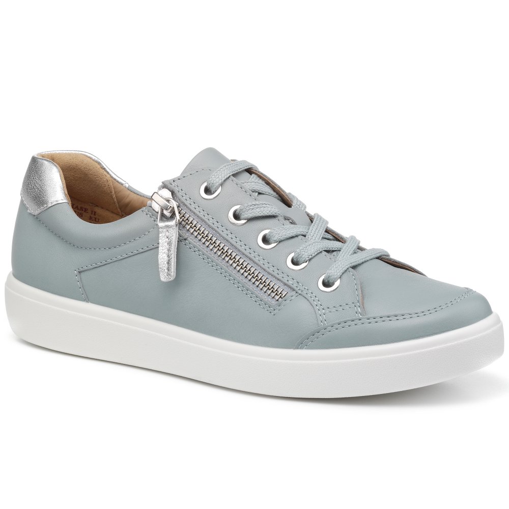 Chase II Wide Fit Trainers